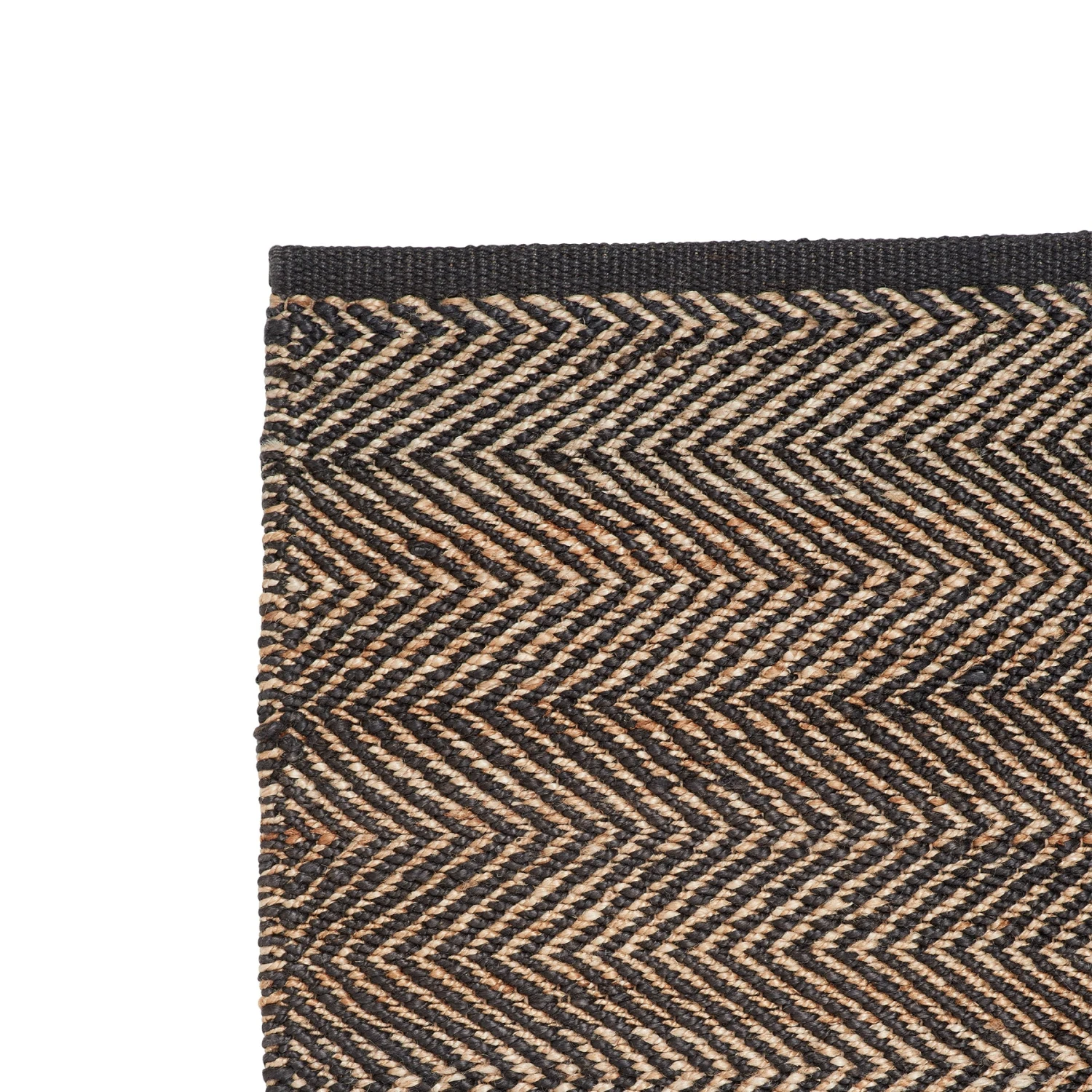 Armadillo Serengeti Rug In Charcoal And Natural Rugs