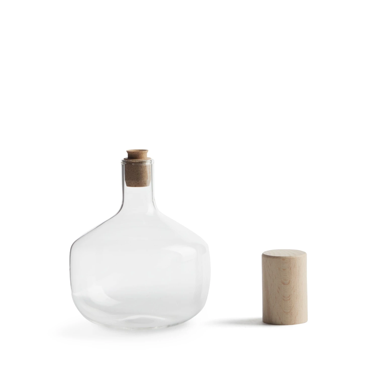 R+D.LAB Trulli Short Bottle In Clear Glassware R+D.LAB Trulli Short Bottle In Clear Glassware